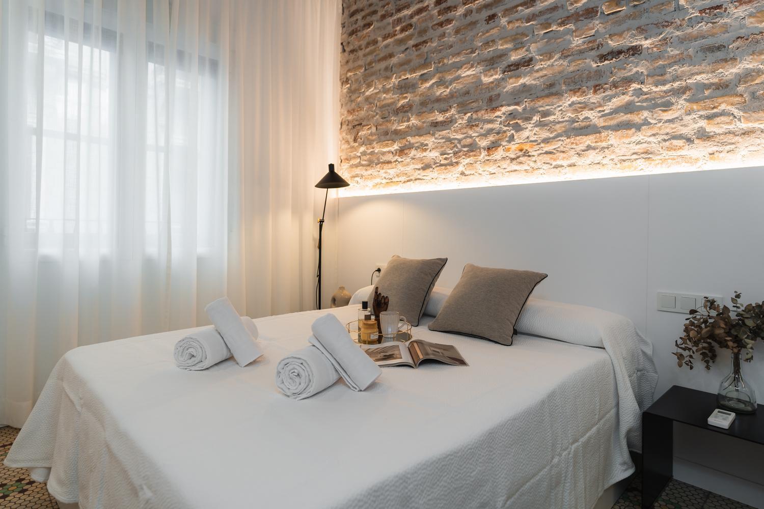 Tuguest Buensuceso Apartment Granada Luaran gambar